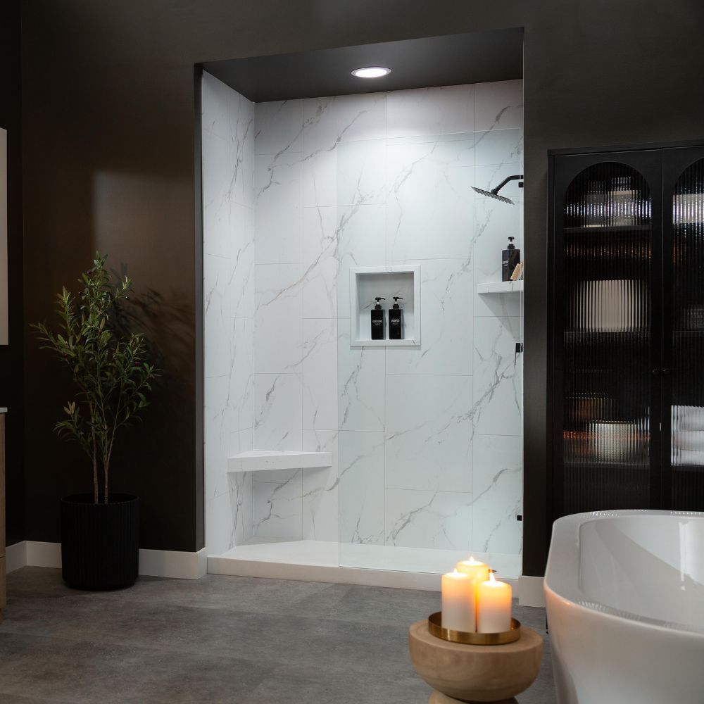 White Carrara - 18x32 staggered Pattern 